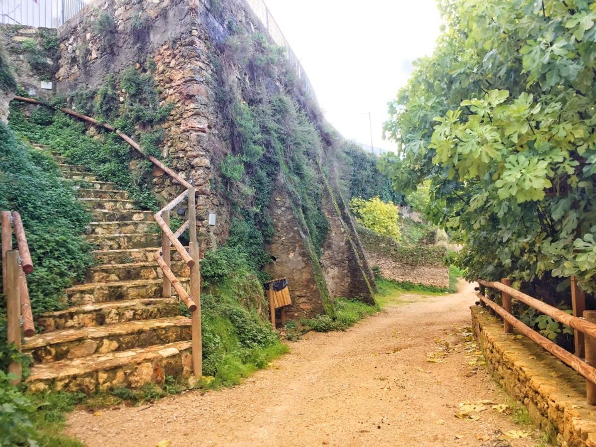 Casa Rural El Puente Cuevas del Becerro Екстериор снимка
